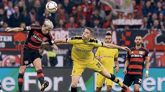 半场战报：法兰克福0-0沃尔夫斯堡（半场战况：法兰克福与沃尔夫斯堡互交白卷）