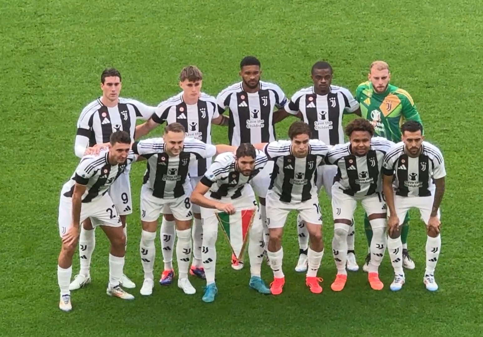 复兴的起点：2014年世界杯法国队球员表现回顾&盘点（法国队复兴起航：2014年世界杯球员表现回顾与盘点）