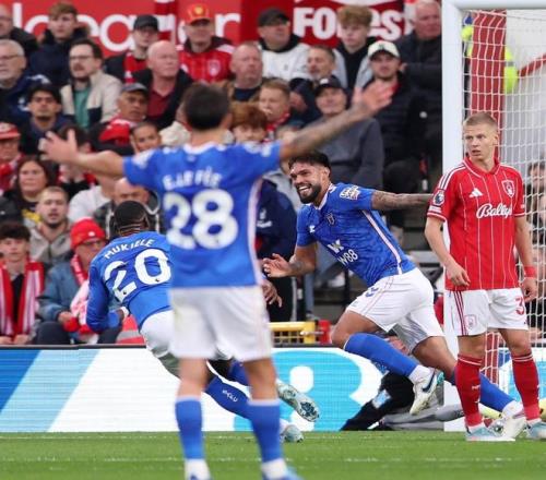 卡纳瓦罗：我在亚洲的执教经历在意大利并不被重视（卡纳瓦罗：我的亚洲执教经历在意大利不被看重）