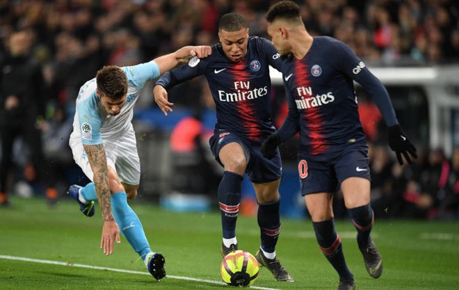 成都蓉城连战连捷成为黑马（成都蓉城高歌猛进崛起为黑马）