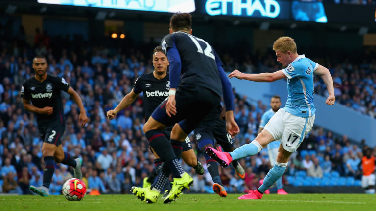 被拍到手上有“美甲”，汪士钦社媒收到网友大量攻击性评论（手部疑似做美甲照流出，汪士钦社媒遭海量攻击性留言）