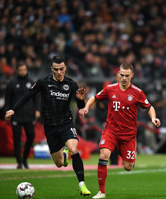 中超历年冠军回顾：深圳健力宝夺元年冠军，海港完成三连冠（回望中超冠军史：元年深圳健力宝称王，海港成就三连霸）