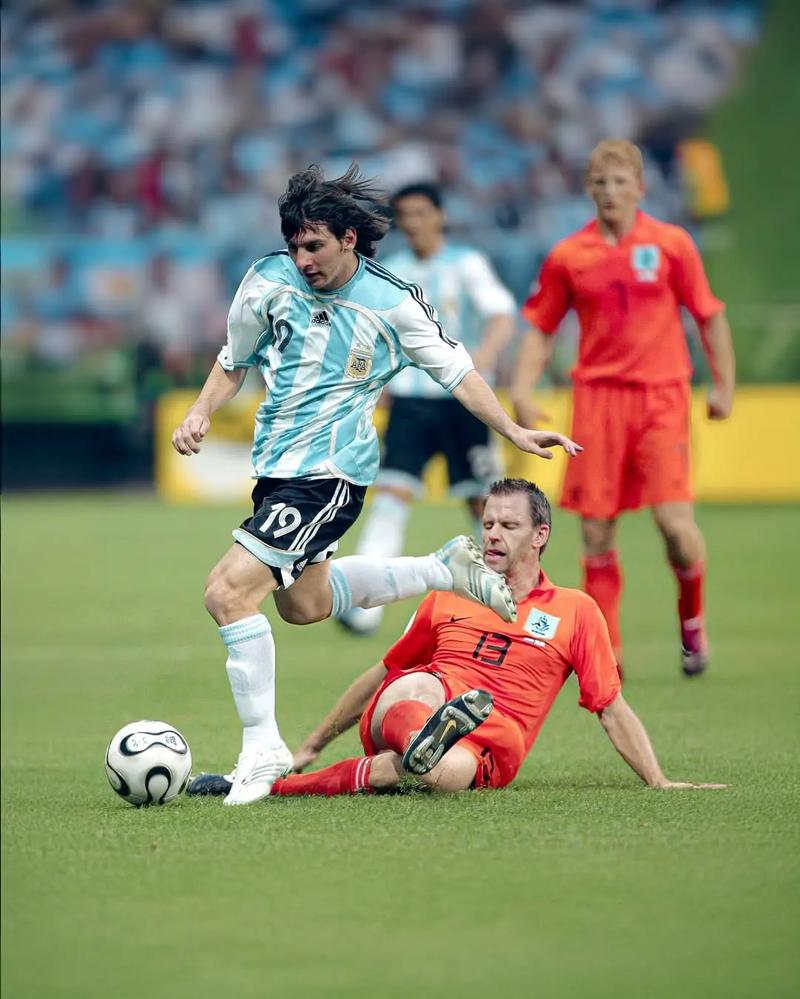 德拉富恩特：莫拉塔对西班牙很重要，国家队大门永远为他敞开（德拉富恩特：莫拉塔对西班牙至关重要，国家队大门一直为他敞开）