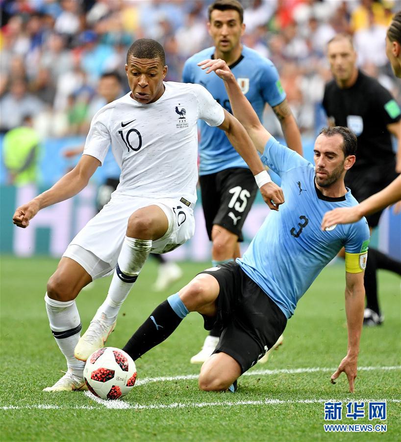 德甲战报：施拉格破门，泰里耶、希克建功反超，药厂2-1莱比锡（德甲快讯：施拉格先拔头筹，泰里耶与希克联手逆转，勒沃库森2-1莱比锡）