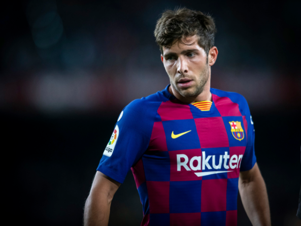 国足训练营进入封闭模式，外界信息有限（国足训练营封闭管理启动，外界难获信息）