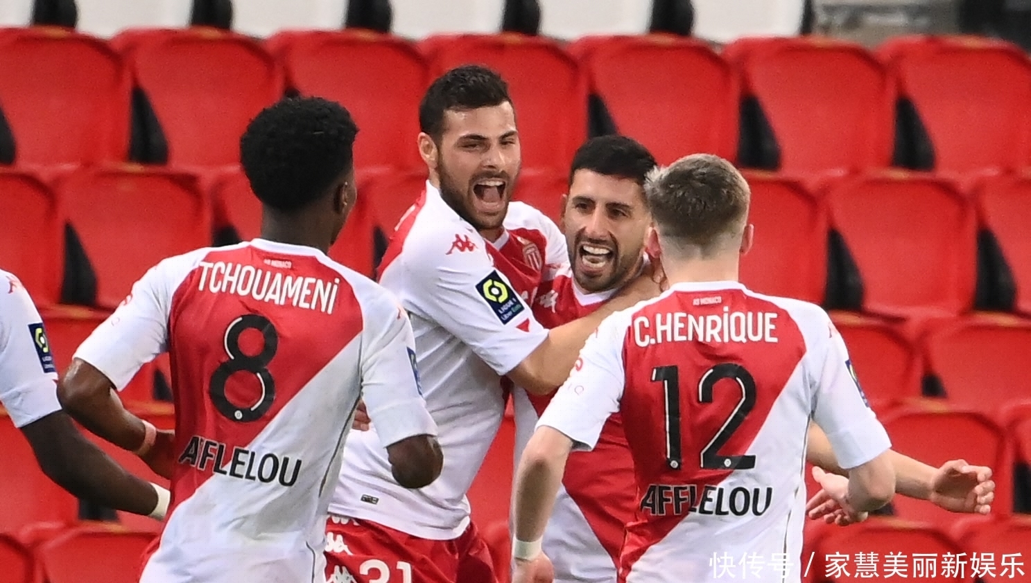 记者：米兰总价800万欧报价门将雨果·索萨，被科林蒂安拒绝（记者：米兰出价800万欧求购门将雨果·索萨，遭科林蒂安回绝）