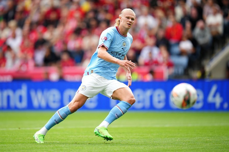 卡佩罗：斯帕莱蒂不能执着于某些固定阵型，他要学会灵活变通（卡佩罗：斯帕莱蒂不应拘泥于固定阵型，须学会灵活应变）